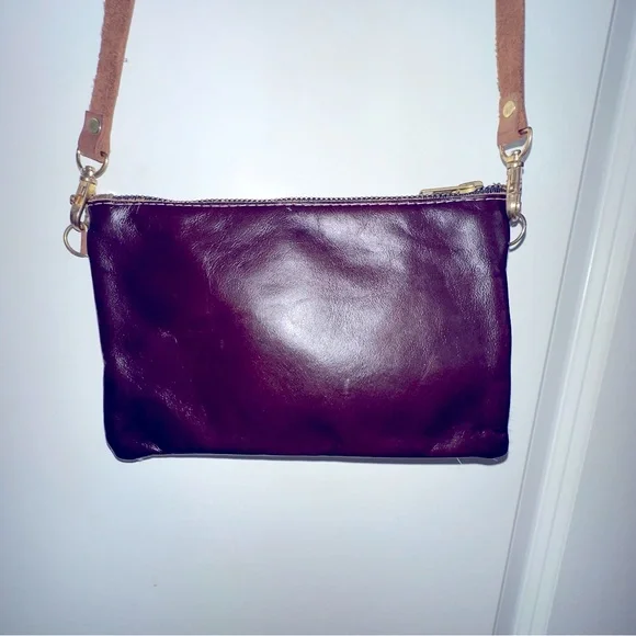 🌟BOGO 50% off🌟 Woman Leather cow hide Handbag made in USA - Picture 8 of 10